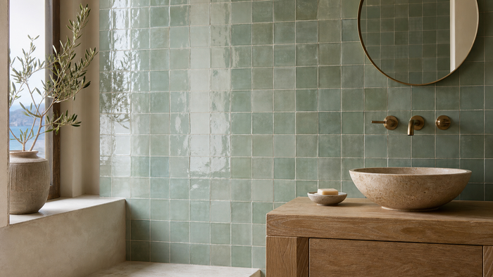 Majolica-Effect Wall Tiles